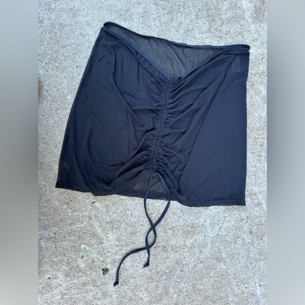 Swim cover up. Fashion Nova skirt size 2X